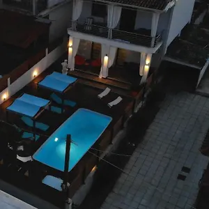Azzuro Ground Floor Nea Kallikrateia